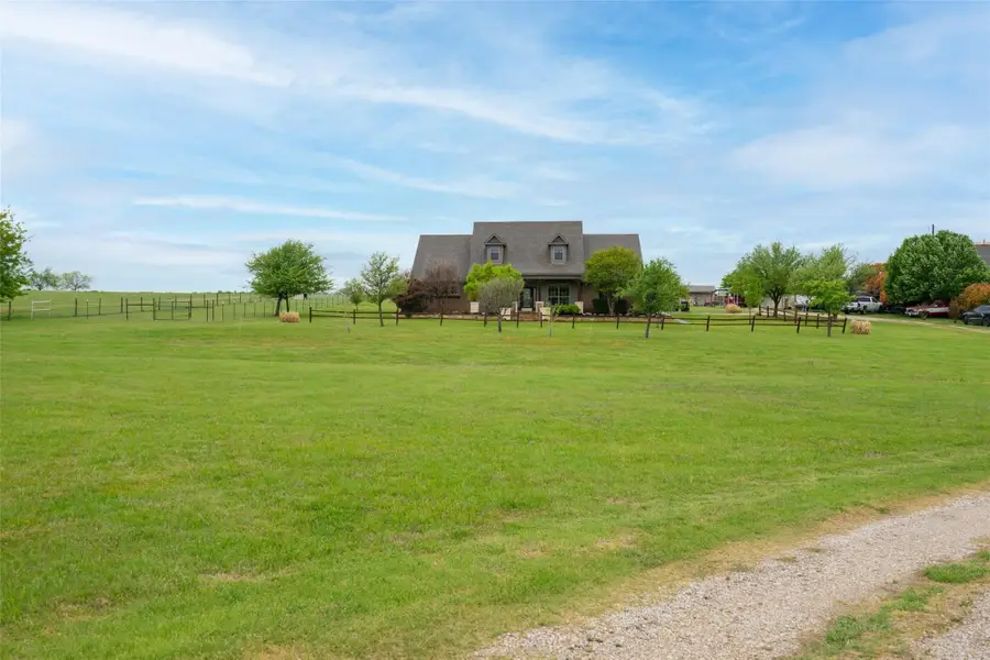 8801 Wagley Robertson Road, Fort Worth, TX 76131 - #2