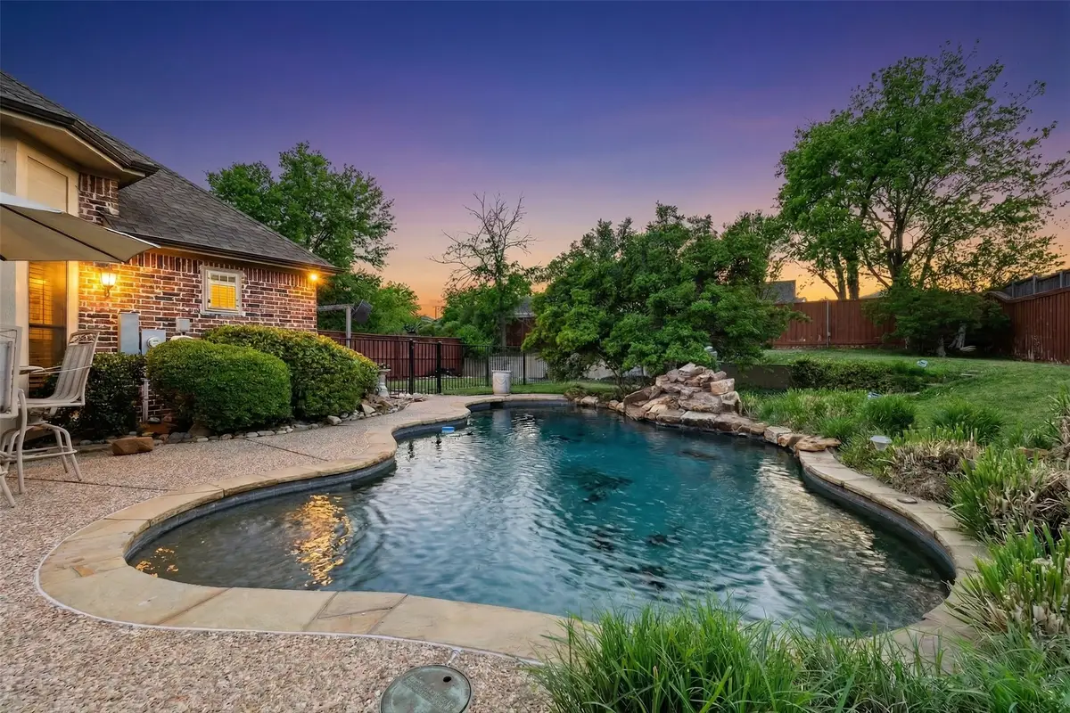 2609 Fair Oaks Circle, Sherman, TX 75092 - #1