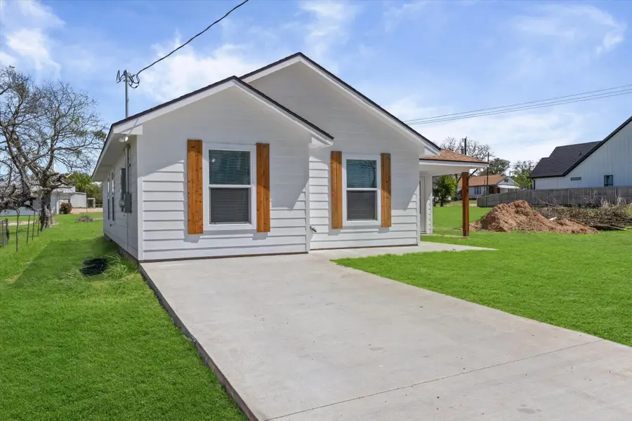 204 Wiebusch Street, Riesel, TX 76682 - #2