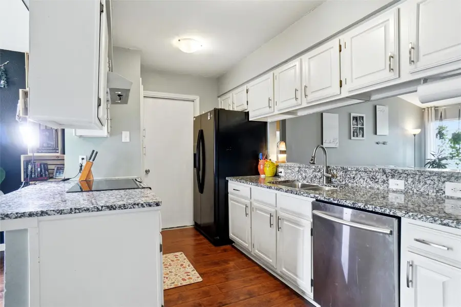 2313 Hollybush Lane, Bedford, TX 76021 - #2