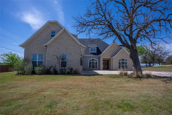 3702 Dry Creek Road, Granbury, TX 76049