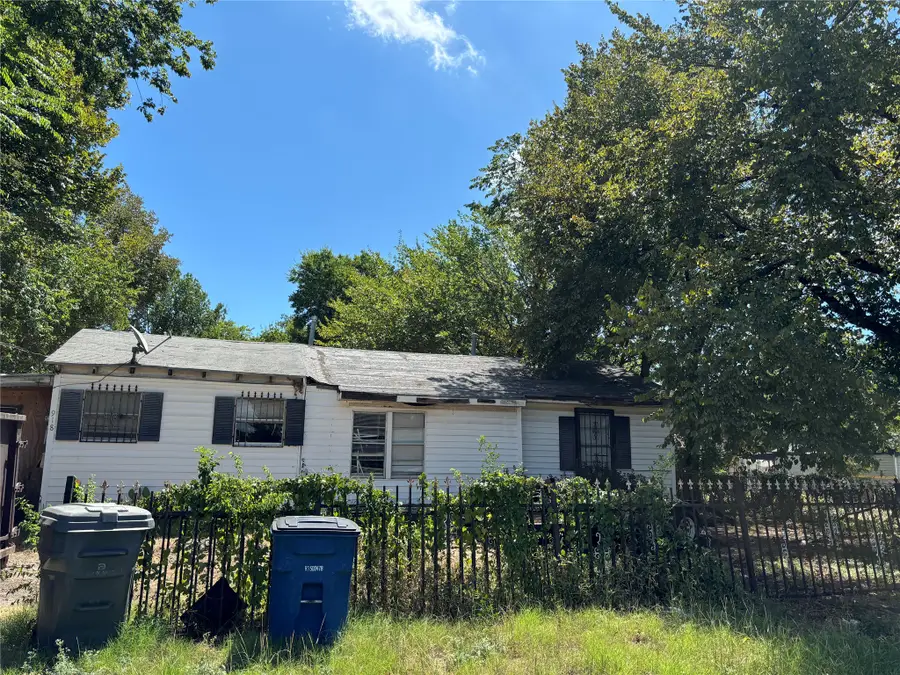 918 Local Vista Drive, Dallas, TX 75217 - #2