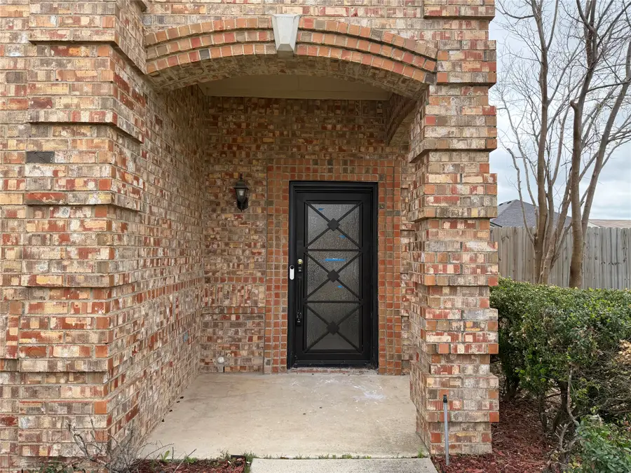 1001 Windsor Drive, Saginaw, TX 76179 - #3