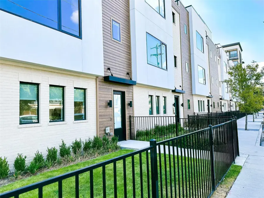 2633 Reagan Street #201, Dallas, TX 75219 - #2