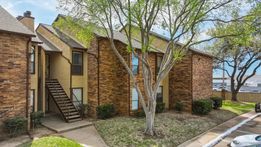 1900 Cloisters Drive #322, Arlington, TX 76011 - #2