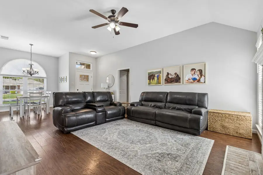 906 Bayfield Drive, Denton, TX 76209 - #3