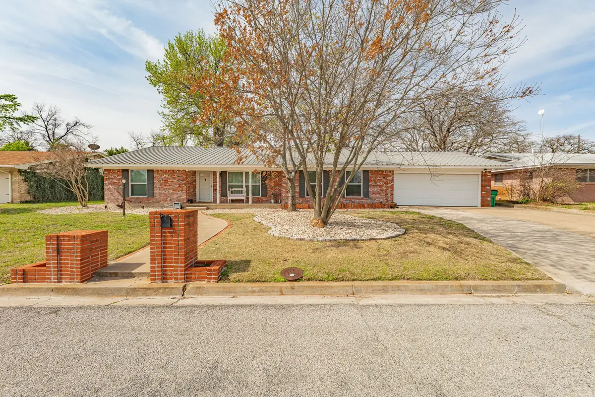 1380 N Rose Drive, Stephenville, TX 76401 - #1