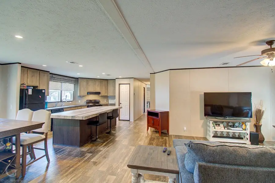 2153 Highway 2, Plain Dealing, LA 71064 - #2