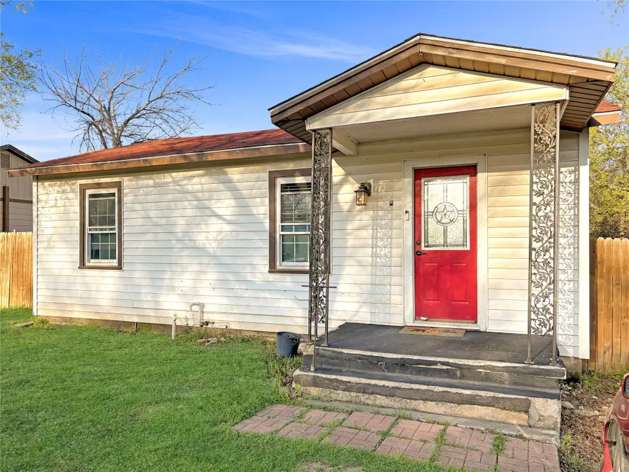 823 Clyde Street, White Settlement, TX 76108 - #3