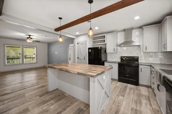 104 Geronimo Trail, Mabank, TX 75156