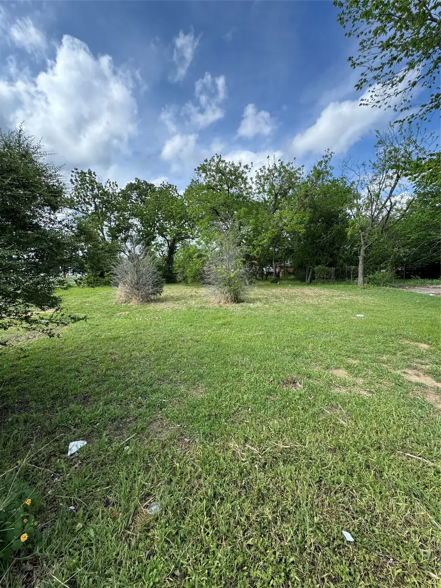6309 Meadowbrook Drive, Fort Worth, TX 76112 - #2