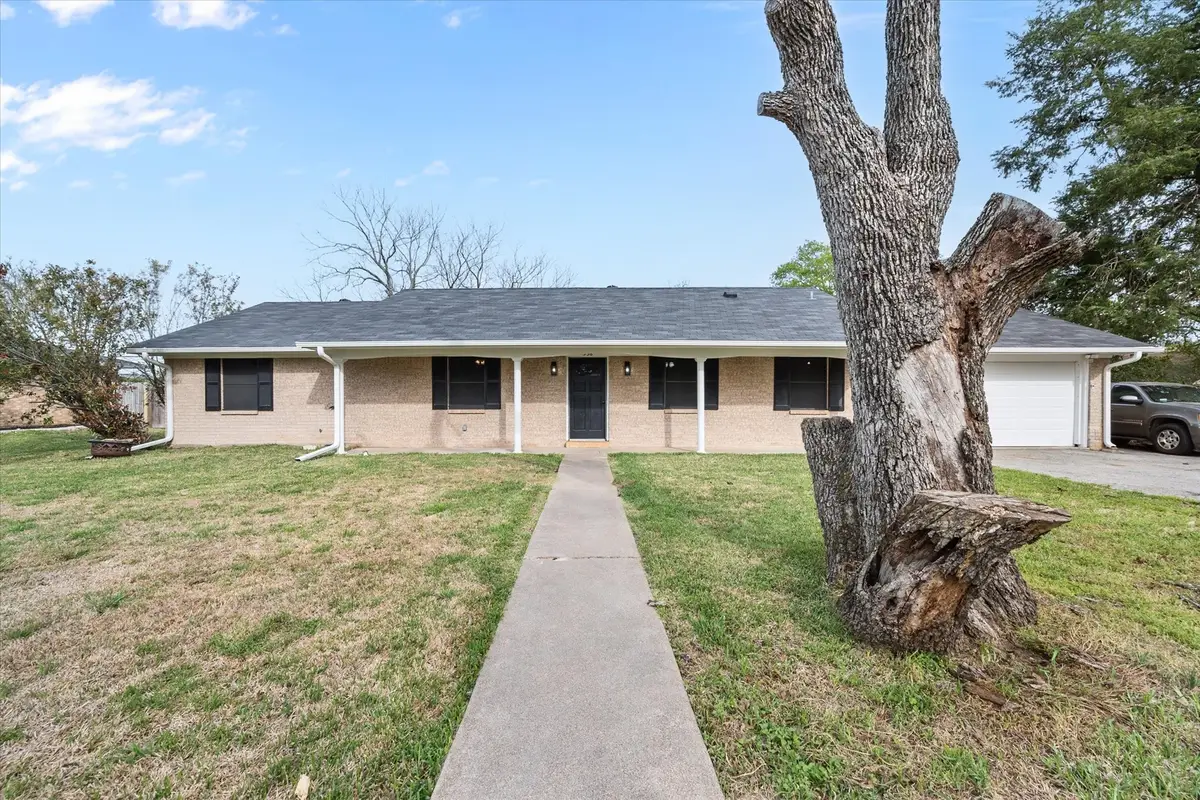 536 Robindale Lane, Fairfield, TX 75840 - #1