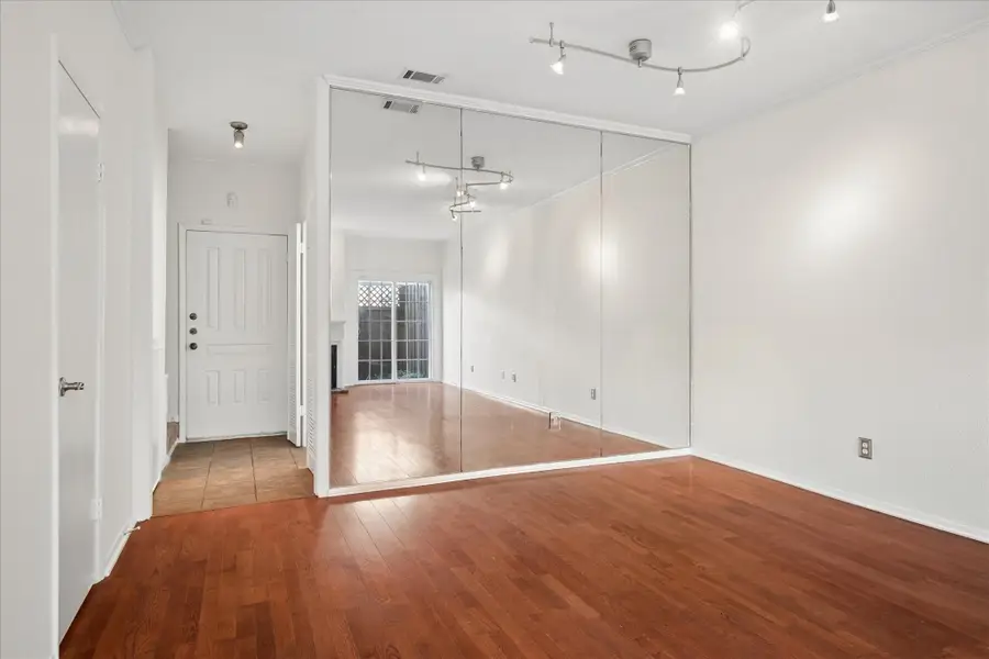 4418 Bowser, Dallas, TX 75219 - #2