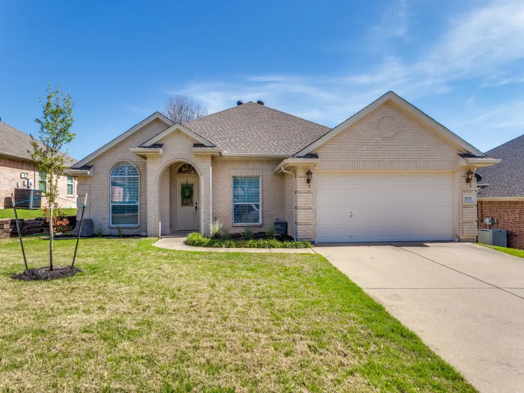 10505 Stonehill Drive, Benbrook, TX 76126 - #1