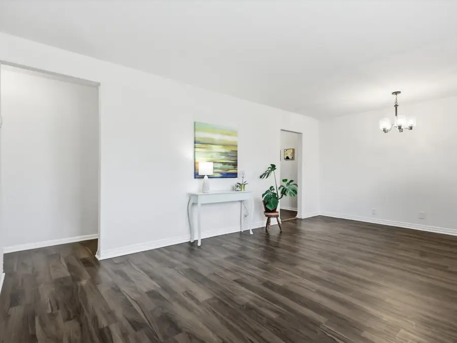 1310 E Lovers Lane, Arlington, TX 76010 - #2