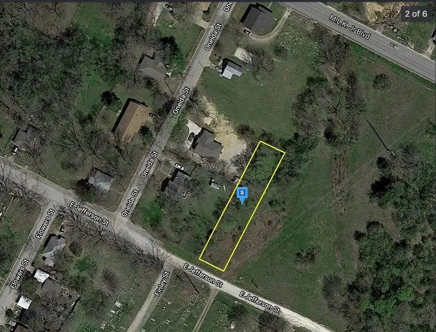 1111 E Jefferson Street, Waxahachie, TX 75165 - #2