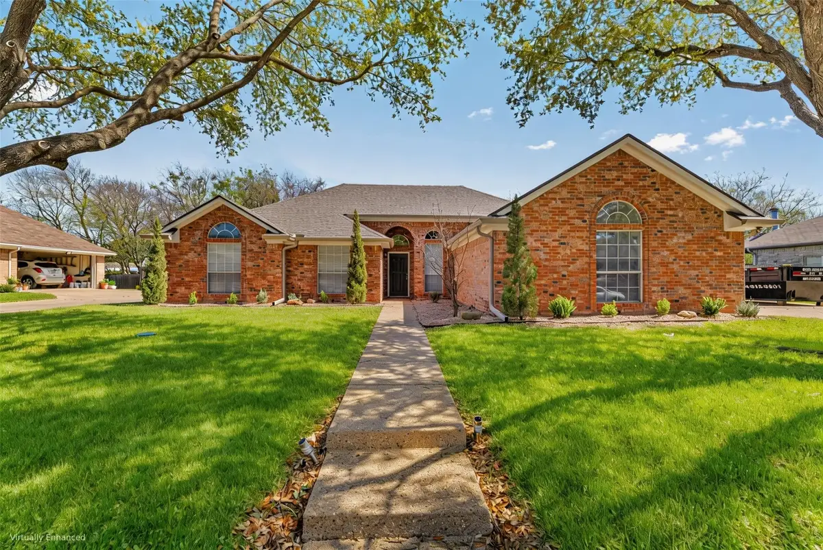 228 Fannin Drive, Hewitt, TX 76643 - #1