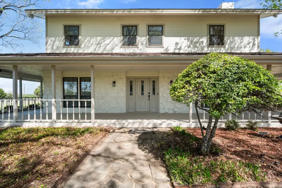 1105 E Highland Road, Oak Leaf, TX 75154 - #2