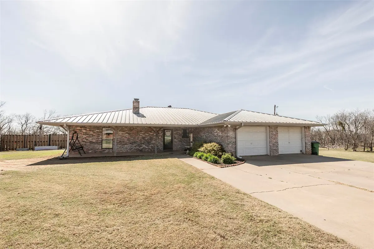 1007 W South Street, Henrietta, TX 76365 - #1