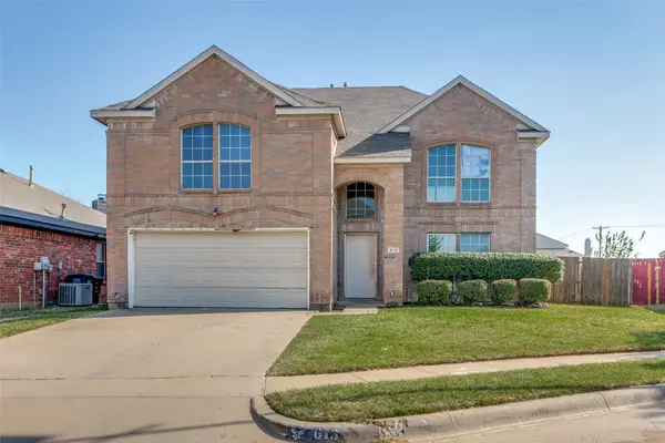 613 Prairie Gulch Drive, Fort Worth, TX 76140