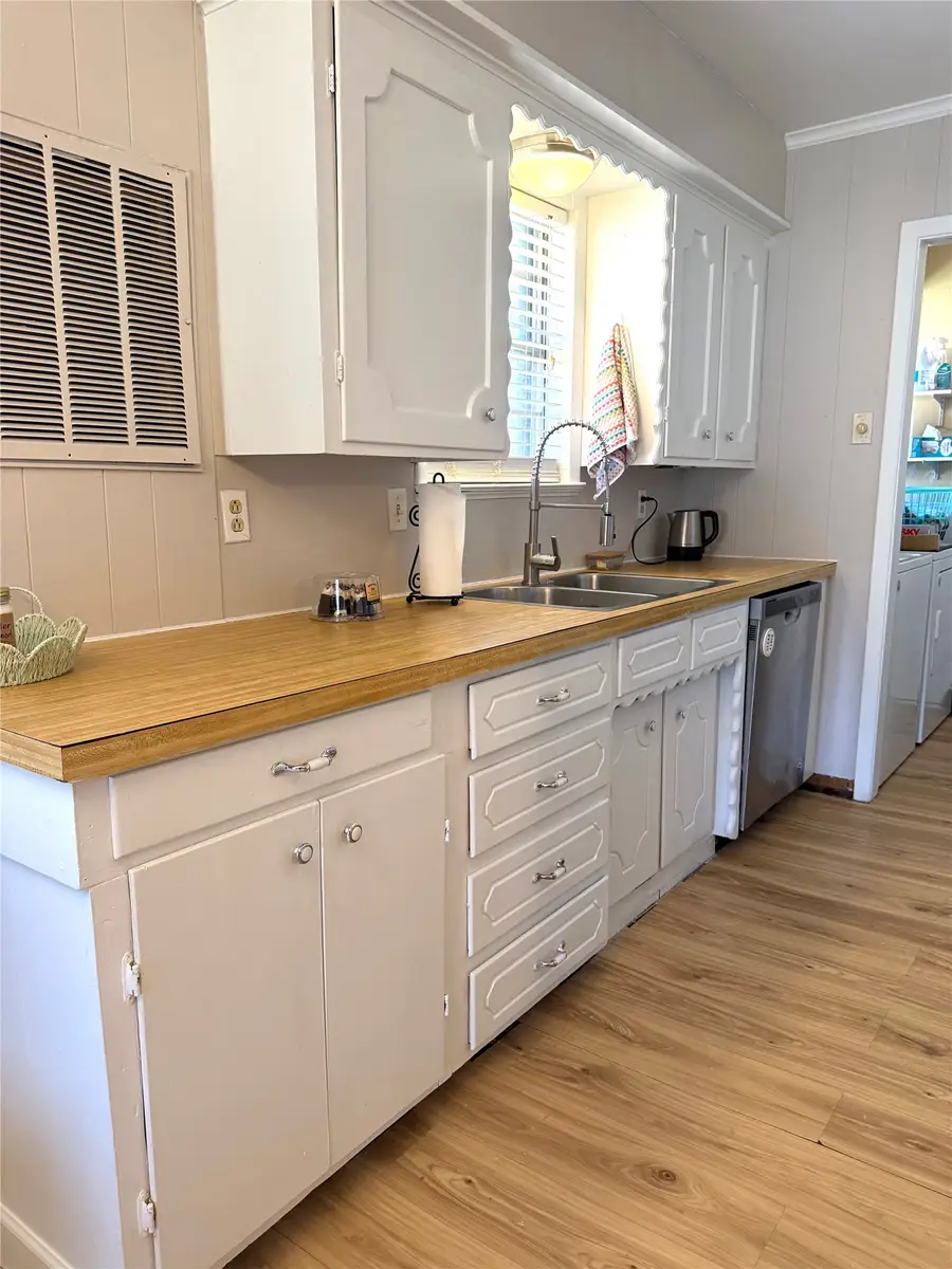 837 Hillside Drive, Sherman, TX 75090 - #3