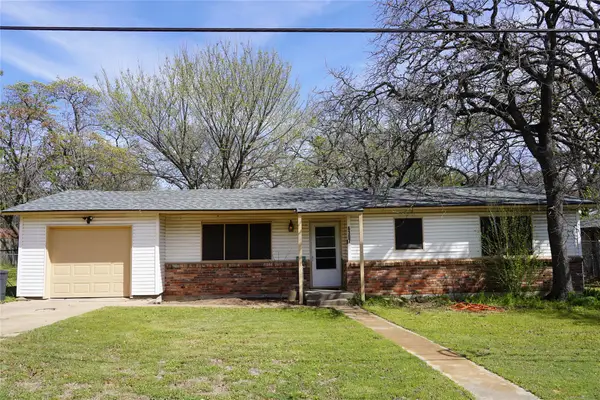 6307 Valley Ridge Drive, Fort Worth, TX 76140