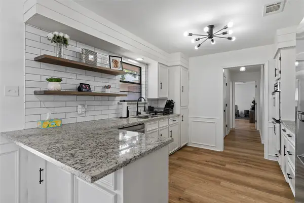 1612 Daywood Lane, Irving, TX 75061