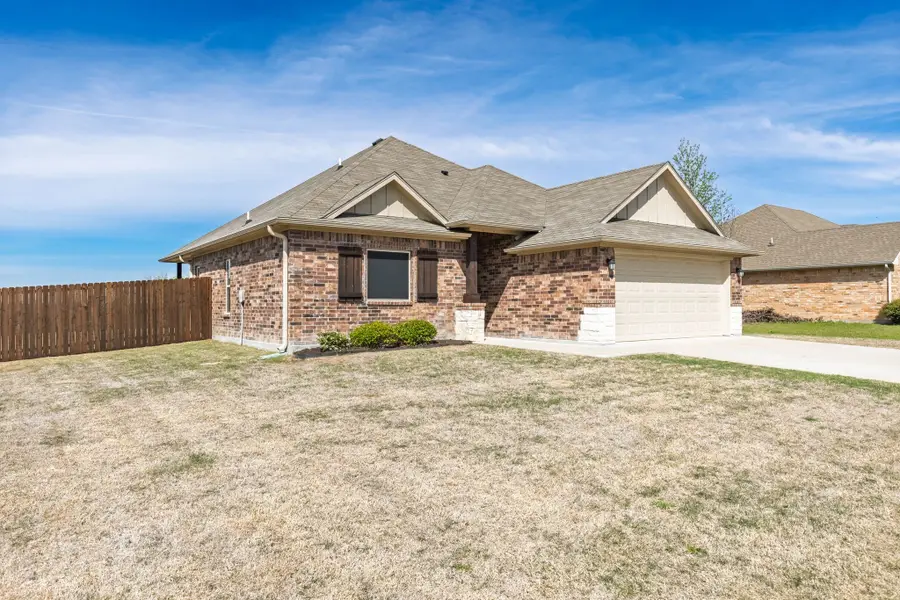 414 Mesa Drive, Lone Oak, TX 75453 - #3