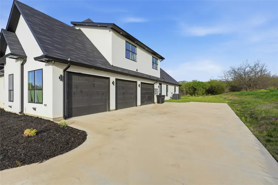 1107 Lily Court, Grand Prairie, TX 75104 - #3