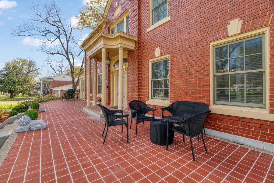 854 S Church, Paris, TX 75460 - #3