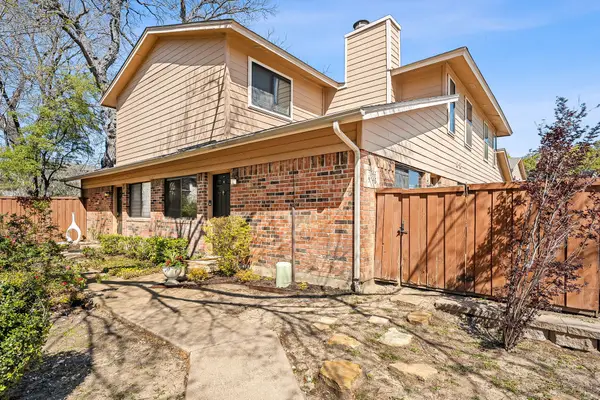 5744 Cedar Creek Drive, Benbrook, TX 76109