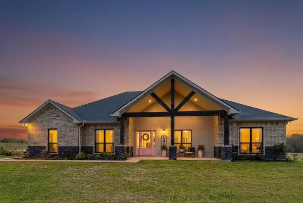 1416 County Road 2329, Como, TX 75431