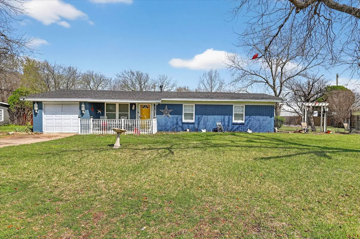 315 Hillcrest Street, Mansfield, TX 76063 - #1