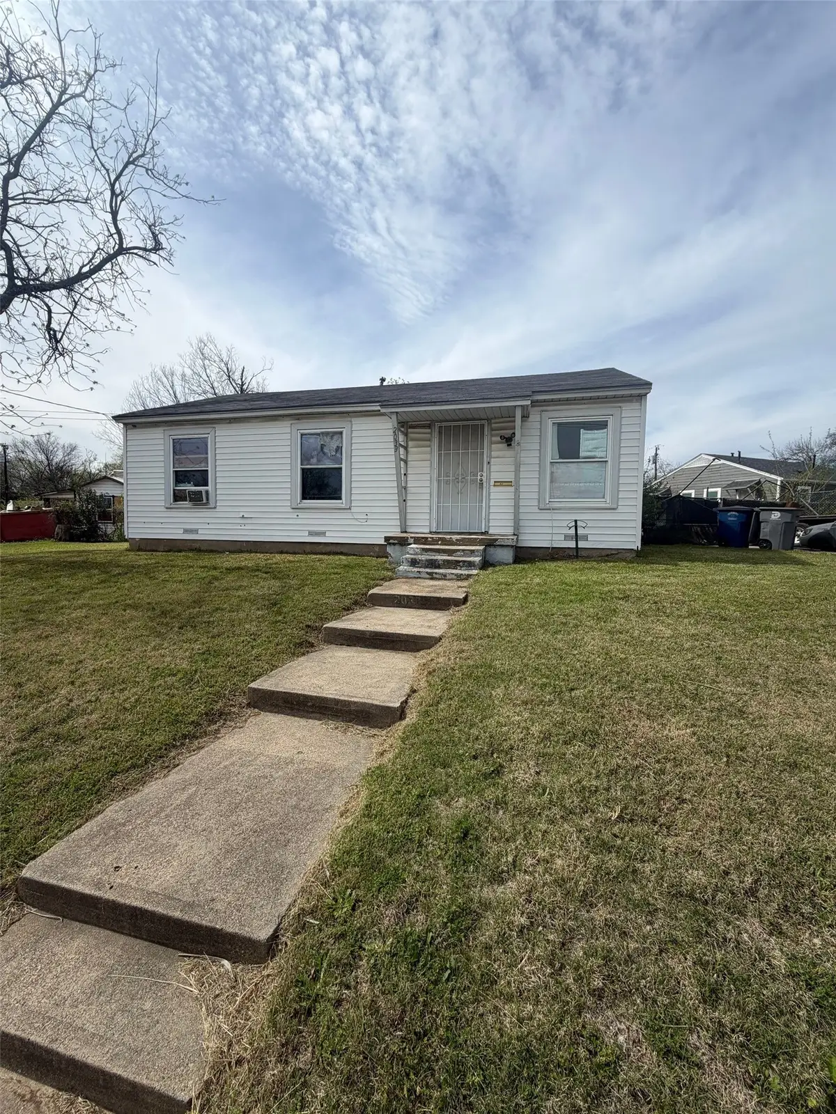 2033 Redman Circle, Dallas, TX 75223 - #1