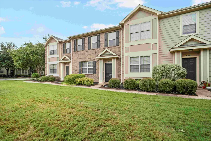 6808 Carrington Lane, Fort Worth, TX 76137 - #2