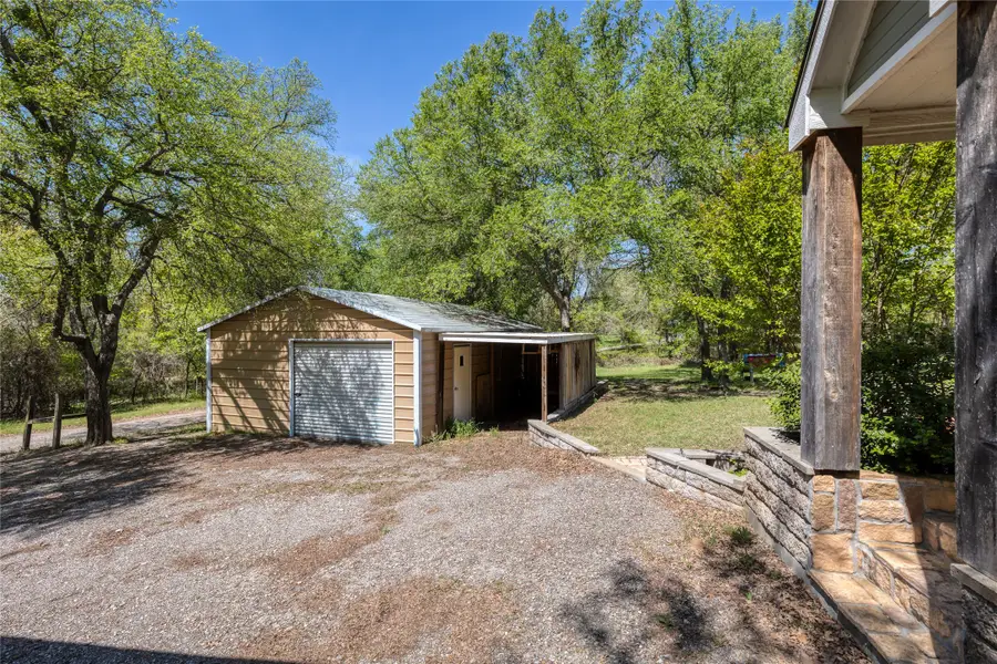 1701 Central Road, Weatherford, TX 76088 - #2