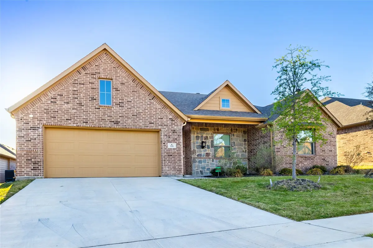 105 Rosemary Drive, Azle, TX 76020 - #1