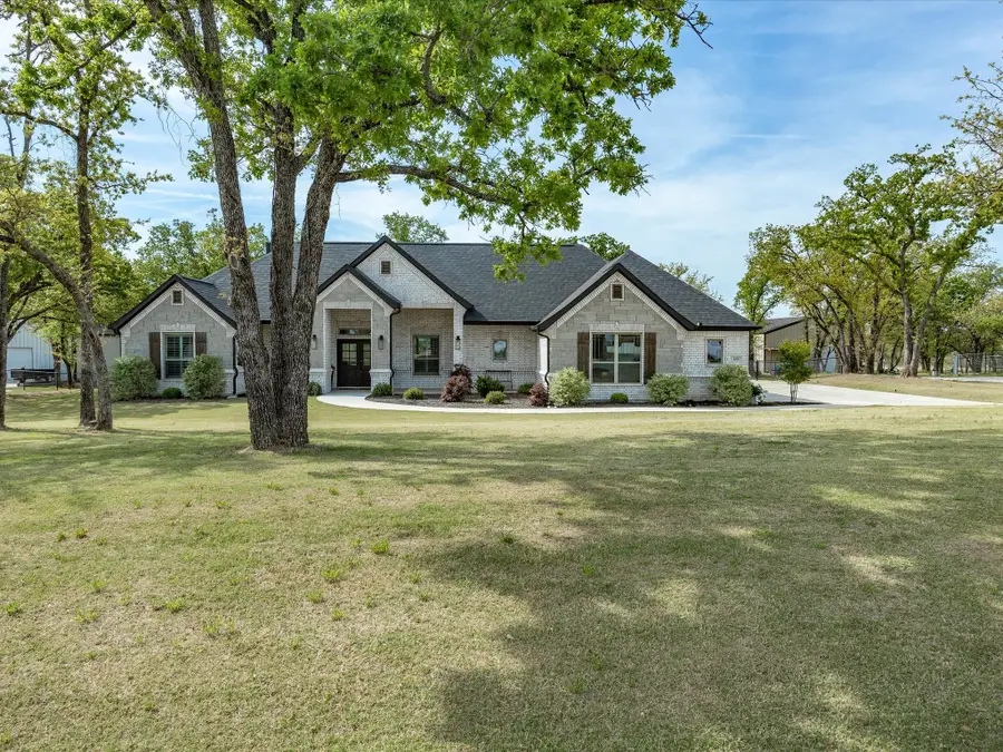 695 Winkler Way, Springtown, TX 76082 - #3