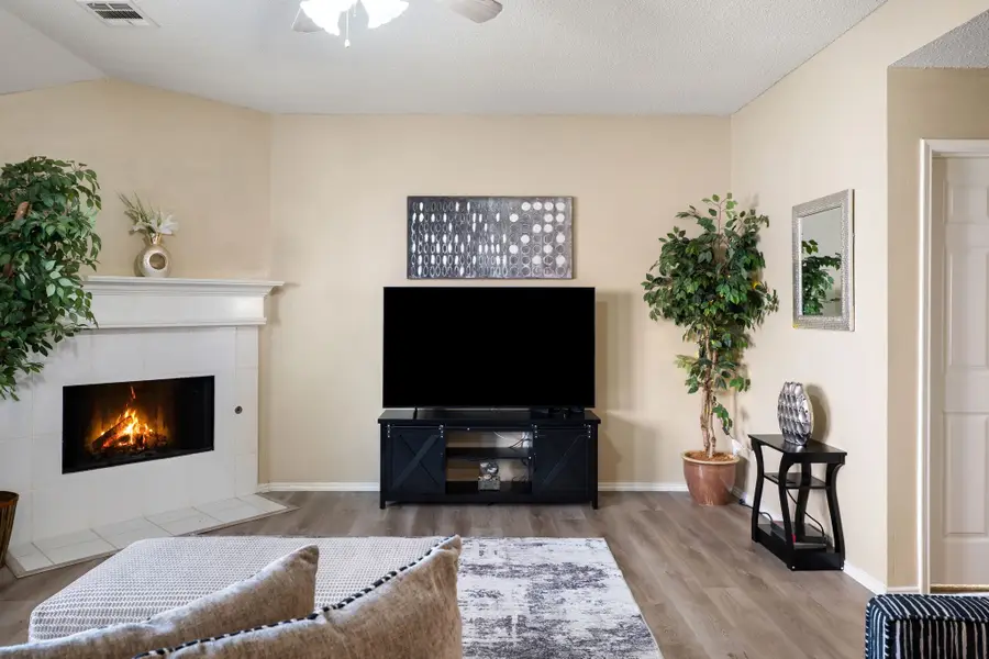 1418 Deville Circle, Garland, TX 75043 - #2