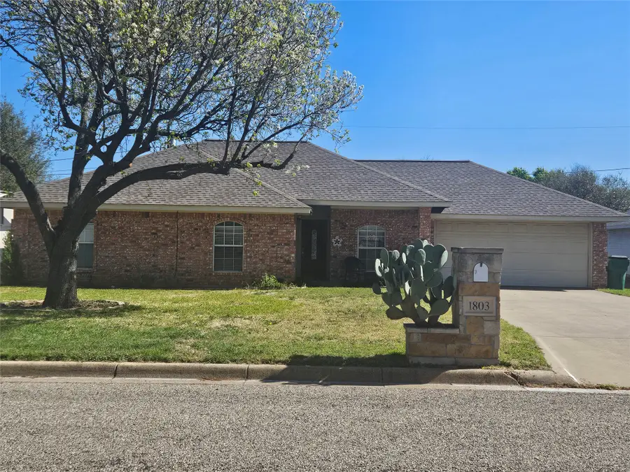 1803 Sprucewood, Stephenville, TX 76401 - #3