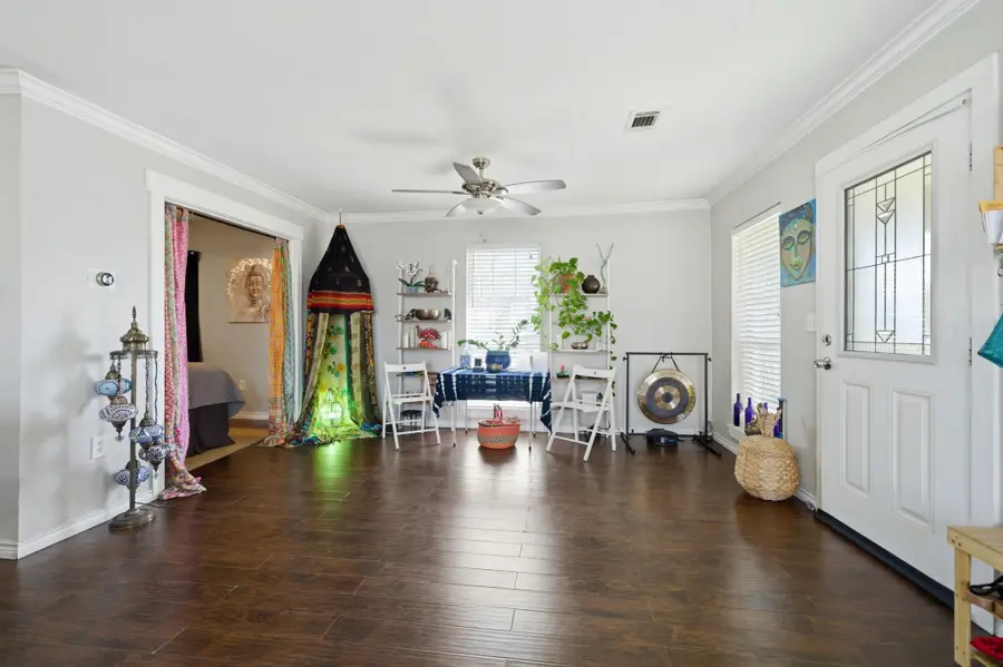 311 Guthrie Street, Dallas, TX 75224 - #2