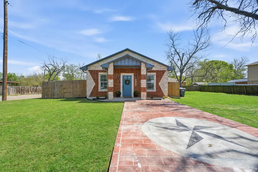 2300 Gurley Avenue, Waco, TX 76706 - #2