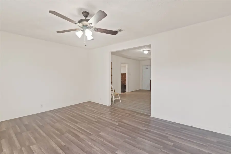 315 21st Street, Mineral Wells, TX 76067 - #3