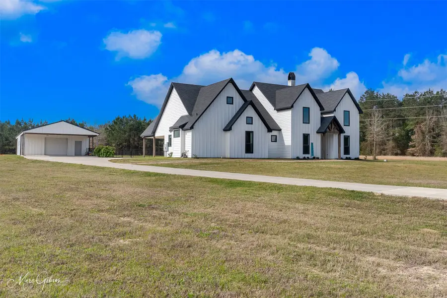 1827 Gravel Point Road, Frierson, LA 71027 - #2