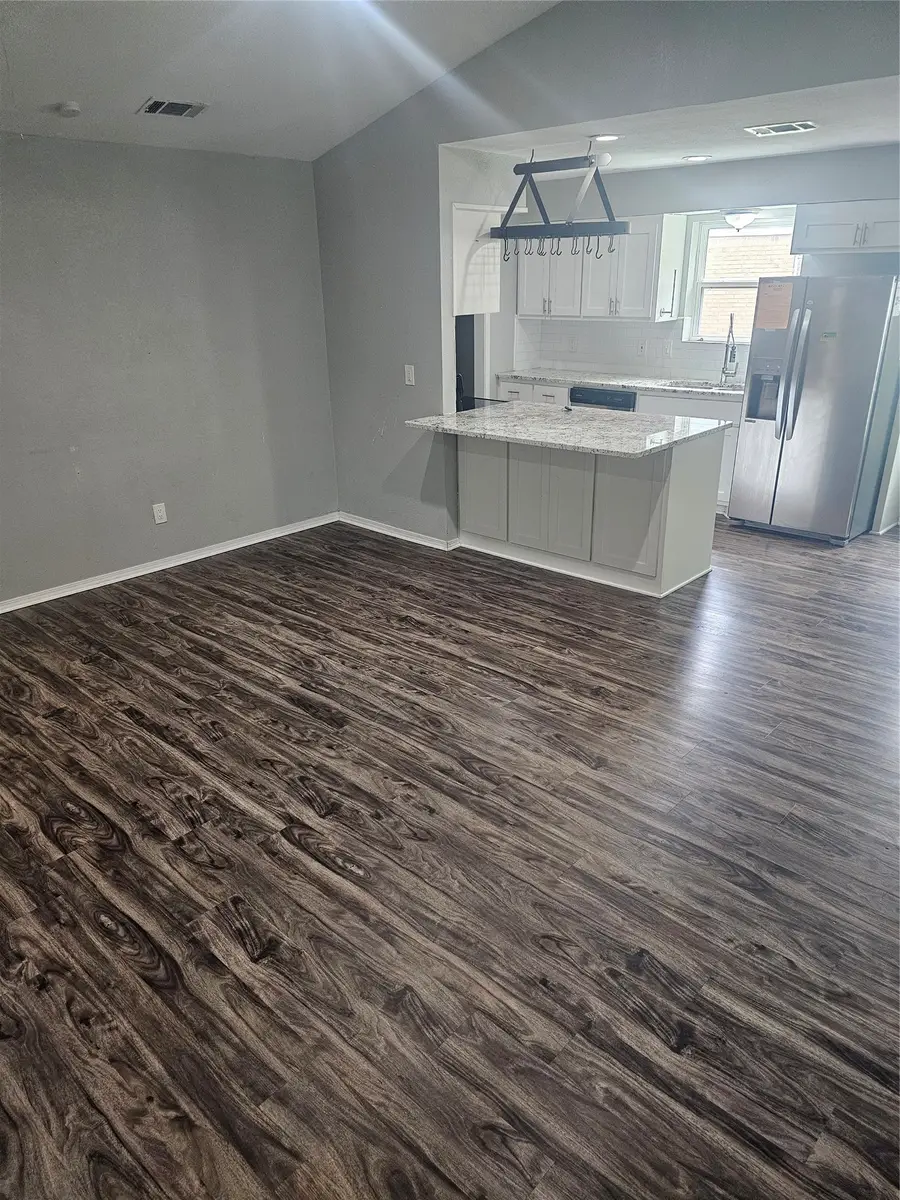 705 Rosedale Drive, Hewitt, TX 76643 - #3