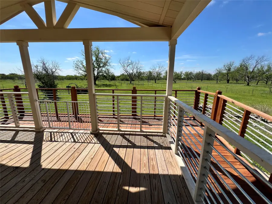 711 S Main Street, Carbon, TX 76435 - #3