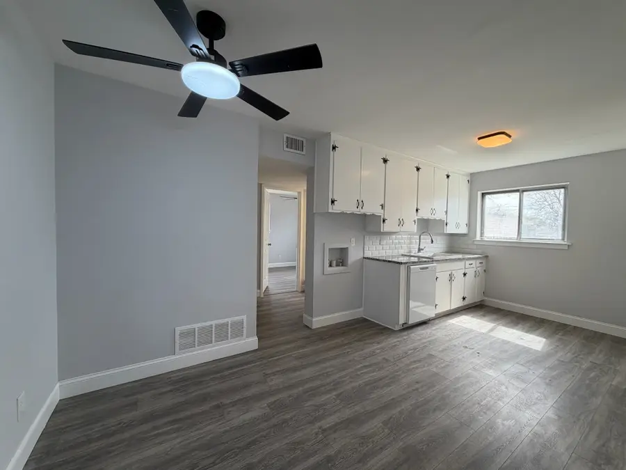 911 W Louisa Avenue, Iowa Park, TX 76367 - #2