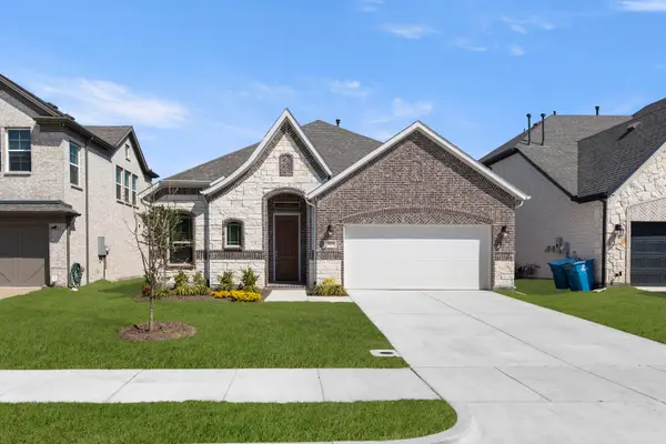 3800 Lochwood Drive, Rowlett, TX 75088