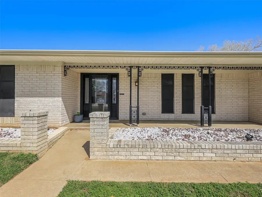2613 Brookhaven Drive, Denison, TX 75020 - #2