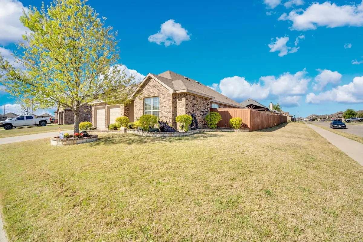 211 Hitt Street, Waxahachie, TX 75165 - #1